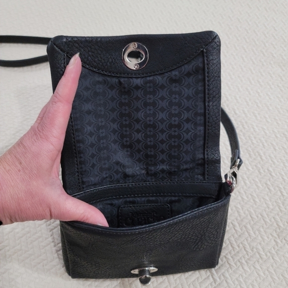 Charming Charlie Black Small Crossbody Bag - Picture 6 of 16